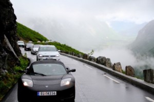 Lots of electric vehicles were rolling towards Geiranger for an EV festival this weekend. Norway now boasts one of the largest markets in the world for the quiet cars. Credit: El-bil Forening