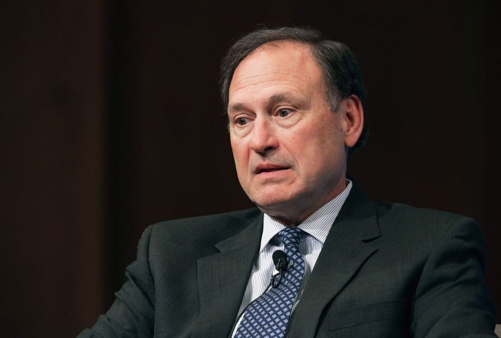 Justice Samuel Alito called out for highly “partisan” speech on COVID ...